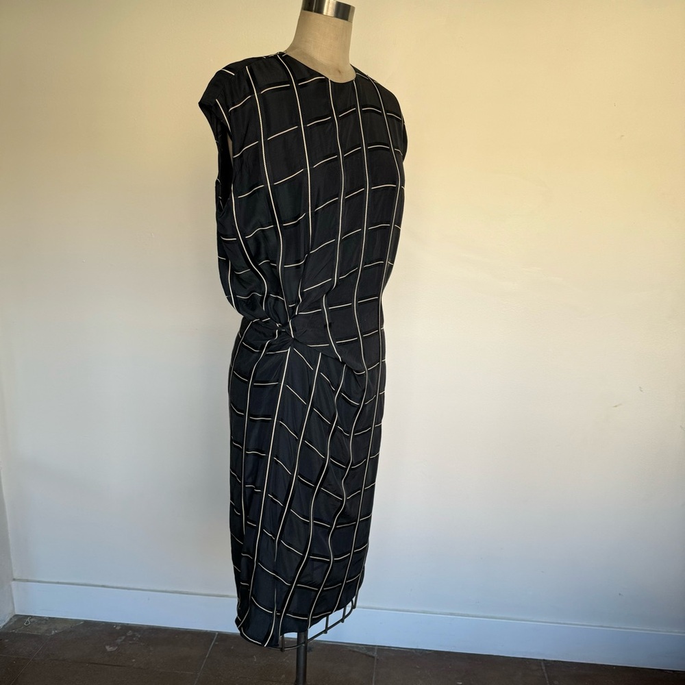 DESIGNER Lanvin Black Checked Knot Detail Dress - Picture 9 of 11